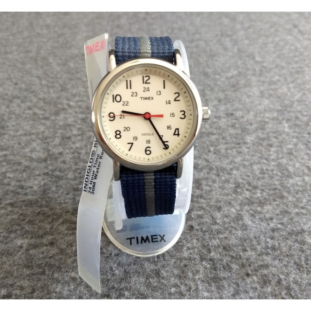 Timex Indiglo Night Light Weekender Watch T2N654 Easy Read Blue Gray Strap NEW